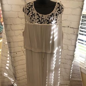 Women’s angelic maxi dress